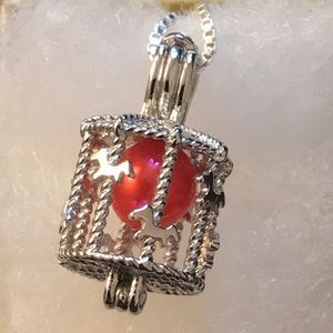 Sterling Silver cage pendant necklace w/ pearl